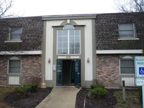 A home in BUFFALO GROVE