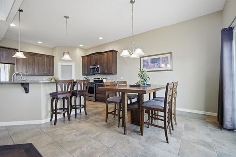 Tiny photo for 1529 Stoneroller Circle, Bloomington, IL 61705 (MLS # 12552464)