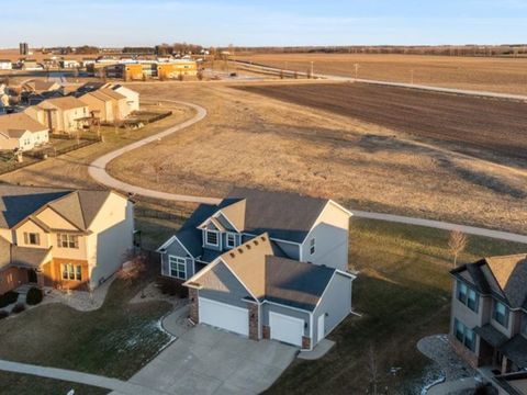 Tiny photo for 1529 Stoneroller Circle, Bloomington, IL 61705 (MLS # 12552464)