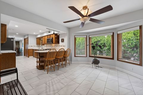 Tiny photo for 221 E Grantley Avenue, Elmhurst, IL 60126 (MLS # 12609510)