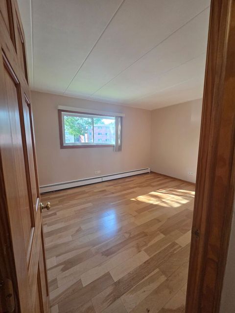 Tiny photo for 10510 Parkside Avenue #7, Chicago Ridge, IL 60415 (MLS # 12483079)