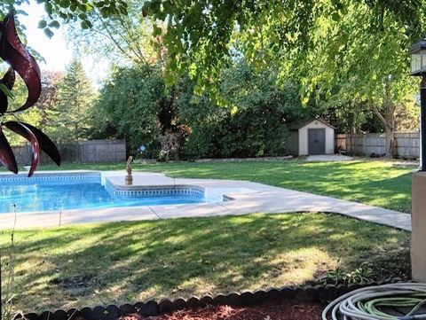 Tiny photo for 1323 S Roselle Road, Schaumburg, IL 60193 (MLS # 12554029)