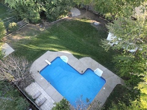 Tiny photo for 1323 S Roselle Road, Schaumburg, IL 60193 (MLS # 12554029)