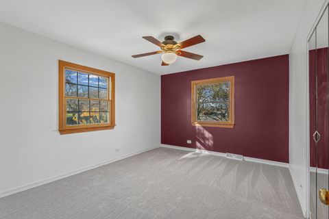 Tiny photo for 1323 S Roselle Road, Schaumburg, IL 60193 (MLS # 12554029)