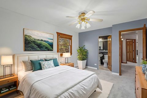 Tiny photo for 1323 S Roselle Road, Schaumburg, IL 60193 (MLS # 12554029)