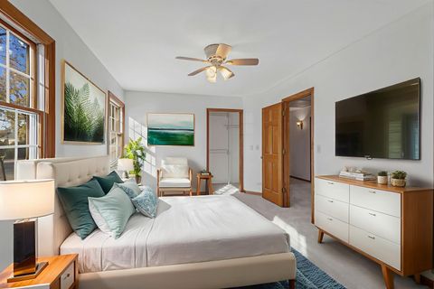 Tiny photo for 1323 S Roselle Road, Schaumburg, IL 60193 (MLS # 12554029)