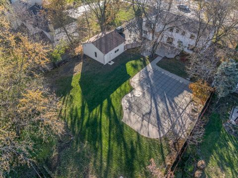 Tiny photo for 1323 S Roselle Road, Schaumburg, IL 60193 (MLS # 12554029)