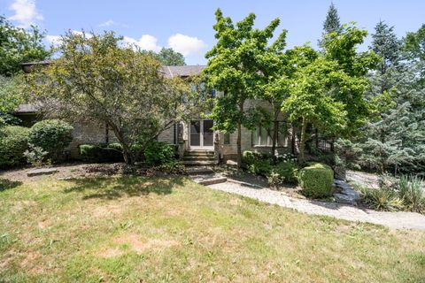 4 Keri Lane Burr Ridge IL 60527