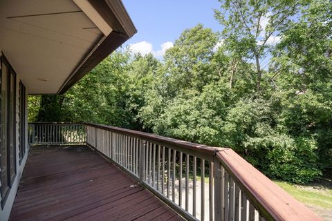 Tiny photo for 4 Keri Lane, Burr Ridge, IL 60527 (MLS # 12422000)