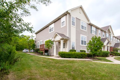 A home in WILLOWBROOK