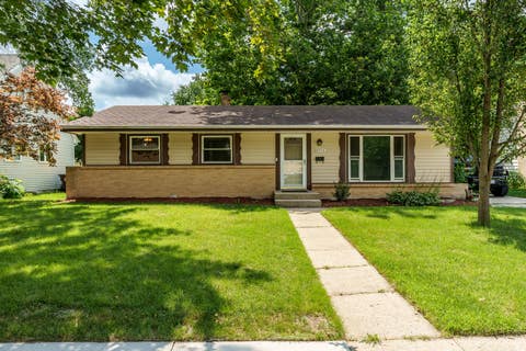 Tiny photo for 4715 Cleveland Avenue, Rockford, IL 61108 (MLS # 12739678)