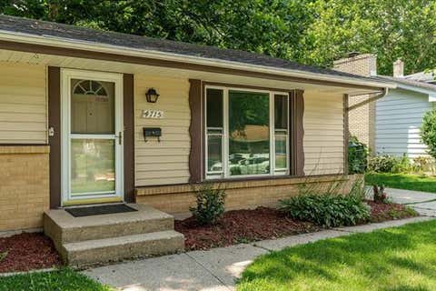 Tiny photo for 4715 Cleveland Avenue, Rockford, IL 61108 (MLS # 12739678)