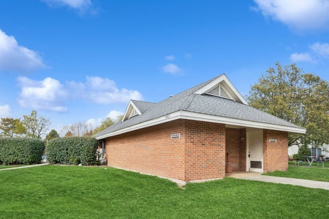 Tiny photo for 94 Golfview Drive, Glendale Heights, IL 60139 (MLS # 12792247)