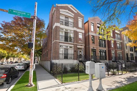 3301 S Michigan Avenue 3 Chicago IL 60616