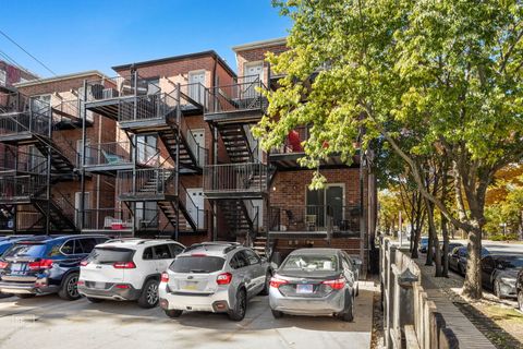 Tiny photo for 3301 S Michigan Avenue #3, Chicago, IL 60616 (MLS # 12593540)