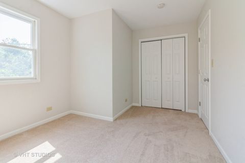 Tiny photo for 915 E Chicago Avenue, Naperville, IL 60540 (MLS # 12505078)