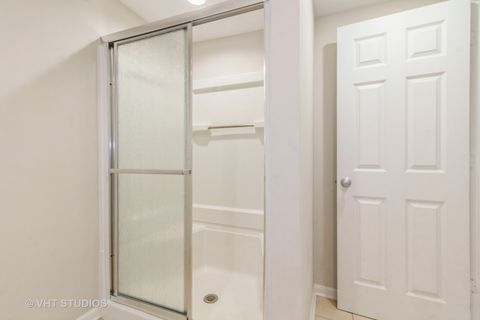 Tiny photo for 915 E Chicago Avenue, Naperville, IL 60540 (MLS # 12505078)