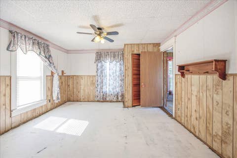 Tiny photo for 219 E Michigan Avenue, Pontiac, IL 61764 (MLS # 12707347)