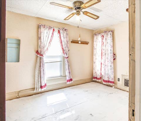 Tiny photo for 219 E Michigan Avenue, Pontiac, IL 61764 (MLS # 12707347)