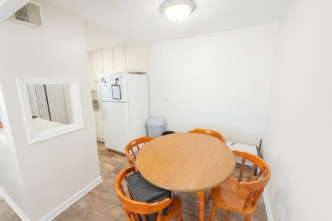 Tiny photo for 1870 Tall Oaks Drive #3104, Aurora, IL 60505 (MLS # 12506766)