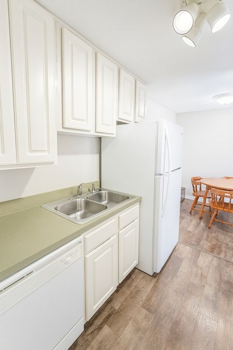 Tiny photo for 1870 Tall Oaks Drive #3104, Aurora, IL 60505 (MLS # 12506766)