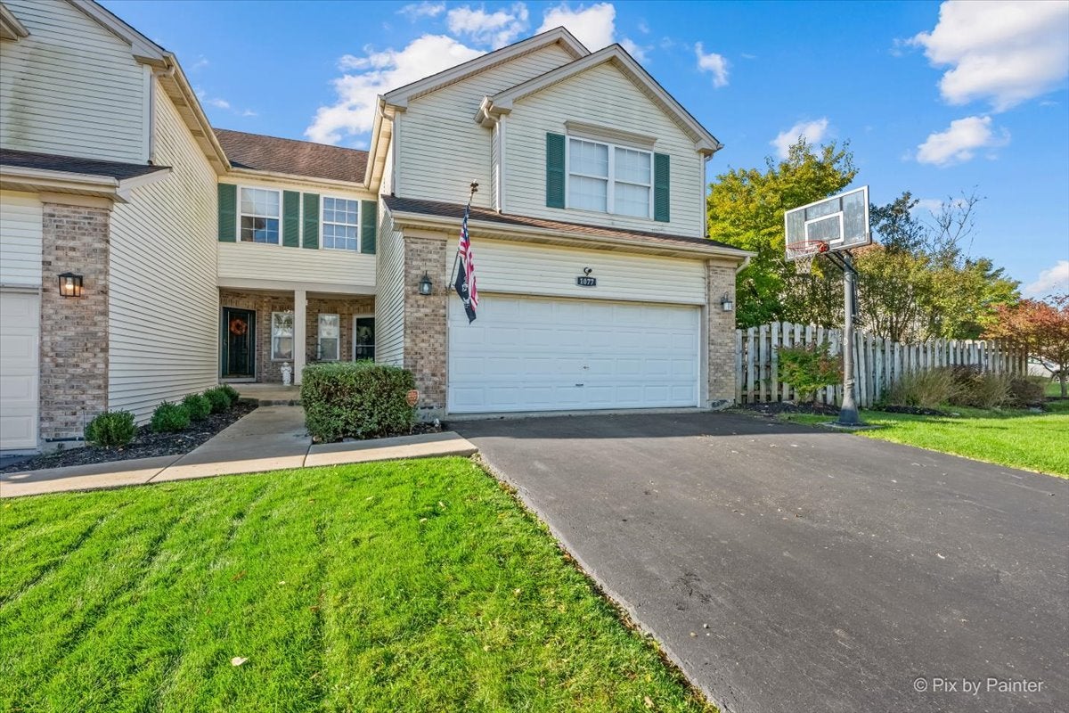 1077 Viewpoint Drive