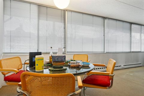 Tiny photo for 300 N Maple Avenue, Oak Park, IL 60302 (MLS # 12570157)