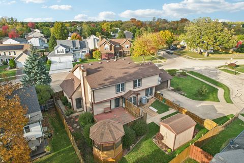 Tiny photo for 2066 Oaktree Trail, Lake Villa, IL 60046 (MLS # 12498435)