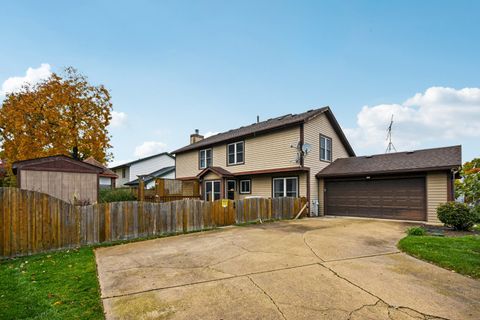 Tiny photo for 2066 Oaktree Trail, Lake Villa, IL 60046 (MLS # 12498435)