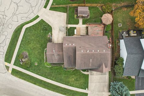 Tiny photo for 2066 Oaktree Trail, Lake Villa, IL 60046 (MLS # 12498435)