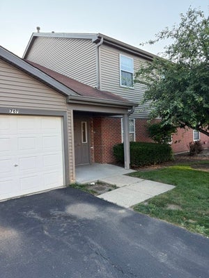 705 E WHISPERING OAKS DR # 705, PALATINE, IL 60074 - Image 01d8bcf0ec873bd1a2fb0f01660dfec0/1612837496