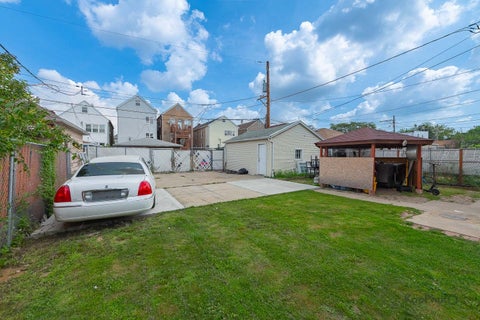 Tiny photo for 3122 W 39th Place, Chicago, IL 60632 (MLS # 12730220)