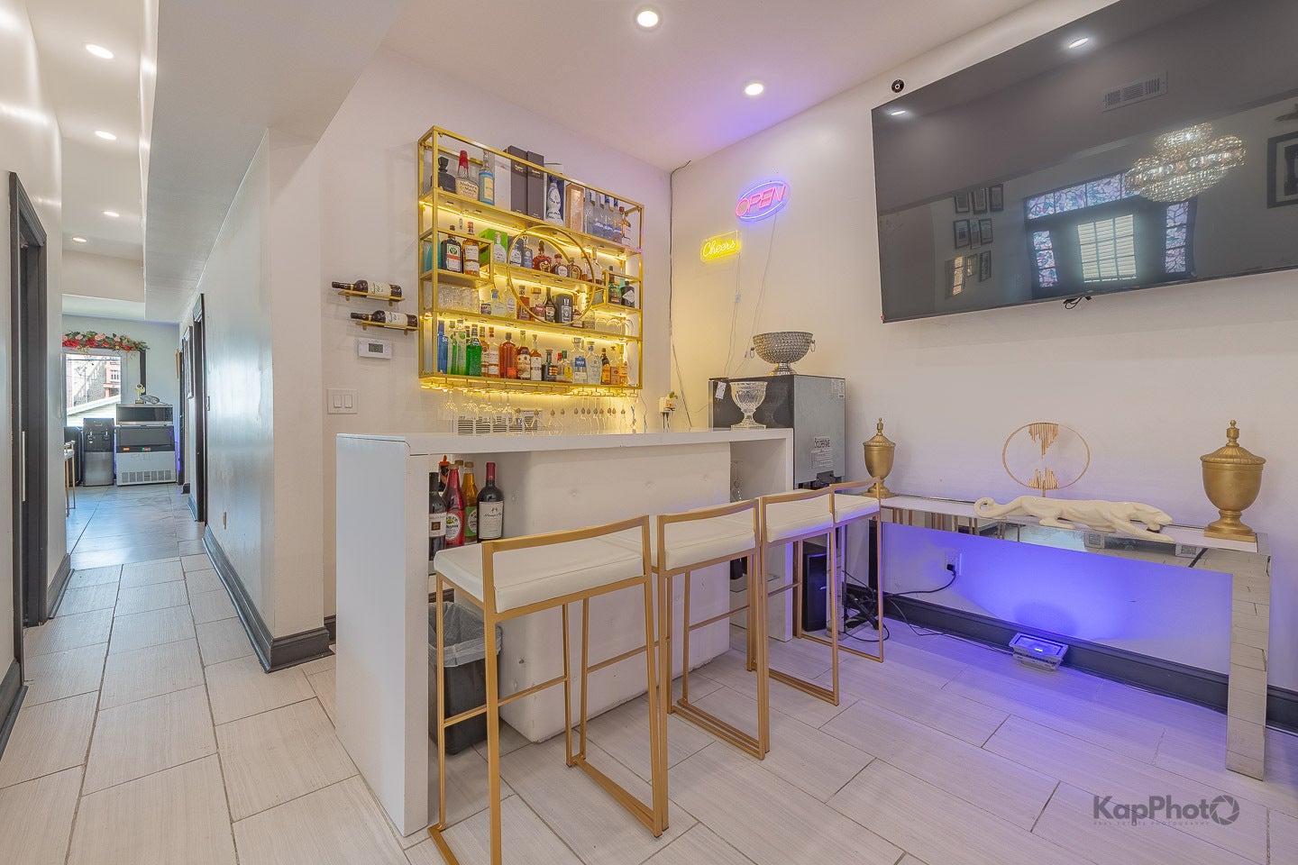 3122 W 39th Place