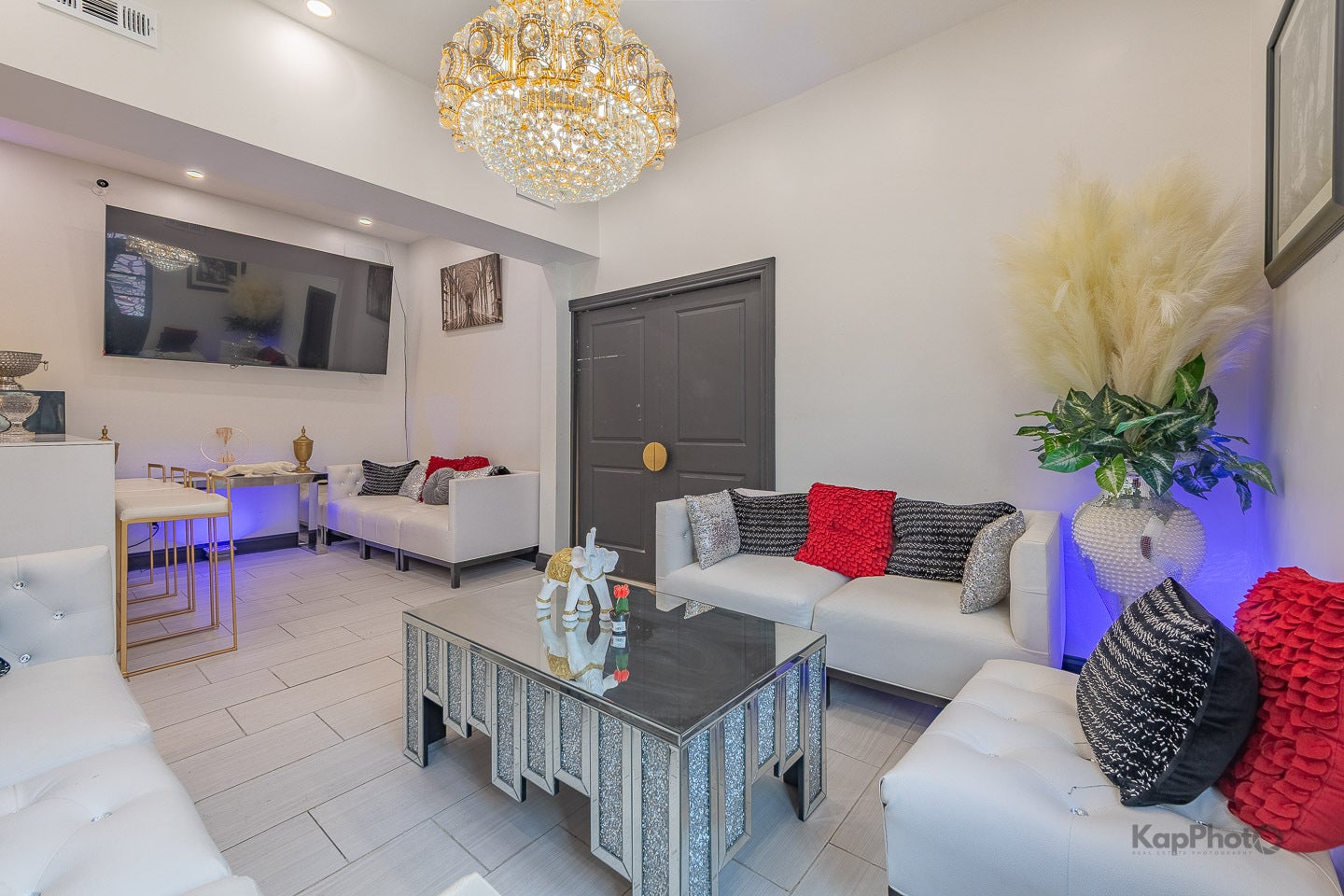 3122 W 39th Place