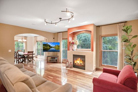 Tiny photo for 1535 S Douglas Avenue, Arlington Heights, IL 60005 (MLS # 12456002)