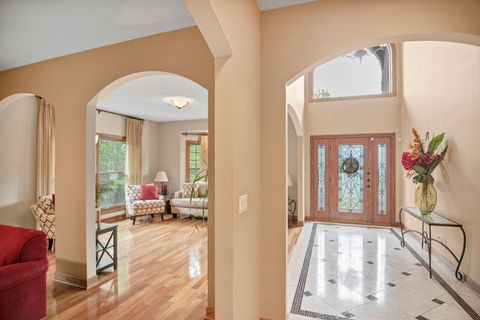 Tiny photo for 1535 S Douglas Avenue, Arlington Heights, IL 60005 (MLS # 12456002)