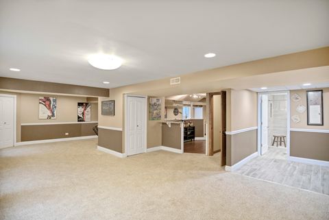 Tiny photo for 1535 S Douglas Avenue, Arlington Heights, IL 60005 (MLS # 12456002)