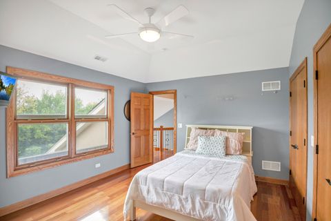 Tiny photo for 1535 S Douglas Avenue, Arlington Heights, IL 60005 (MLS # 12456002)