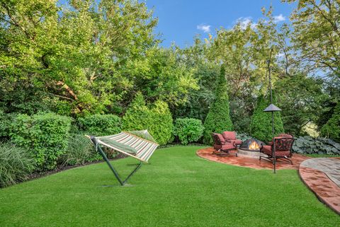 Tiny photo for 1535 S Douglas Avenue, Arlington Heights, IL 60005 (MLS # 12456002)