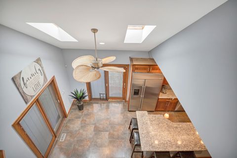 Tiny photo for 1535 S Douglas Avenue, Arlington Heights, IL 60005 (MLS # 12456002)