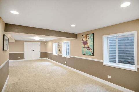 Tiny photo for 1535 S Douglas Avenue, Arlington Heights, IL 60005 (MLS # 12456002)