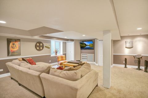 Tiny photo for 1535 S Douglas Avenue, Arlington Heights, IL 60005 (MLS # 12456002)