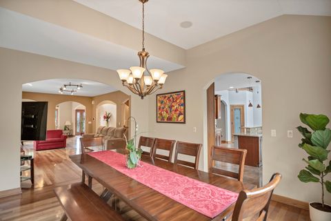 Tiny photo for 1535 S Douglas Avenue, Arlington Heights, IL 60005 (MLS # 12456002)