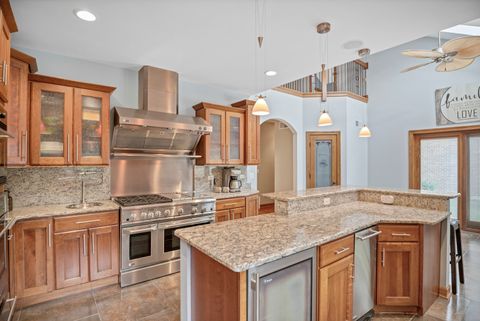 Tiny photo for 1535 S Douglas Avenue, Arlington Heights, IL 60005 (MLS # 12456002)