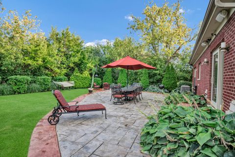 Tiny photo for 1535 S Douglas Avenue, Arlington Heights, IL 60005 (MLS # 12456002)