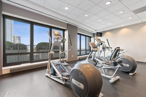 Tiny photo for 130 N GARLAND Court #3702, Chicago, IL 60602 (MLS # 12604711)