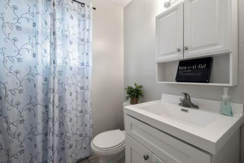 Tiny photo for 2102 W 73rd Street, Chicago, IL 60636 (MLS # 12606511)