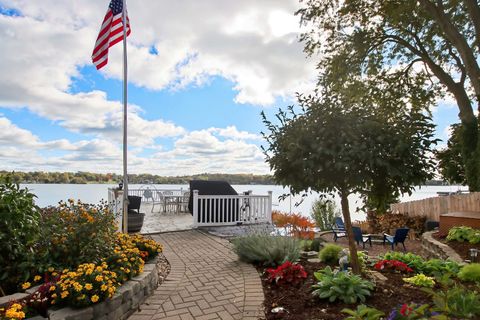 Tiny photo for 3704 W Lake Shore Drive, Wonder Lake, IL 60097 (MLS # 12592721)