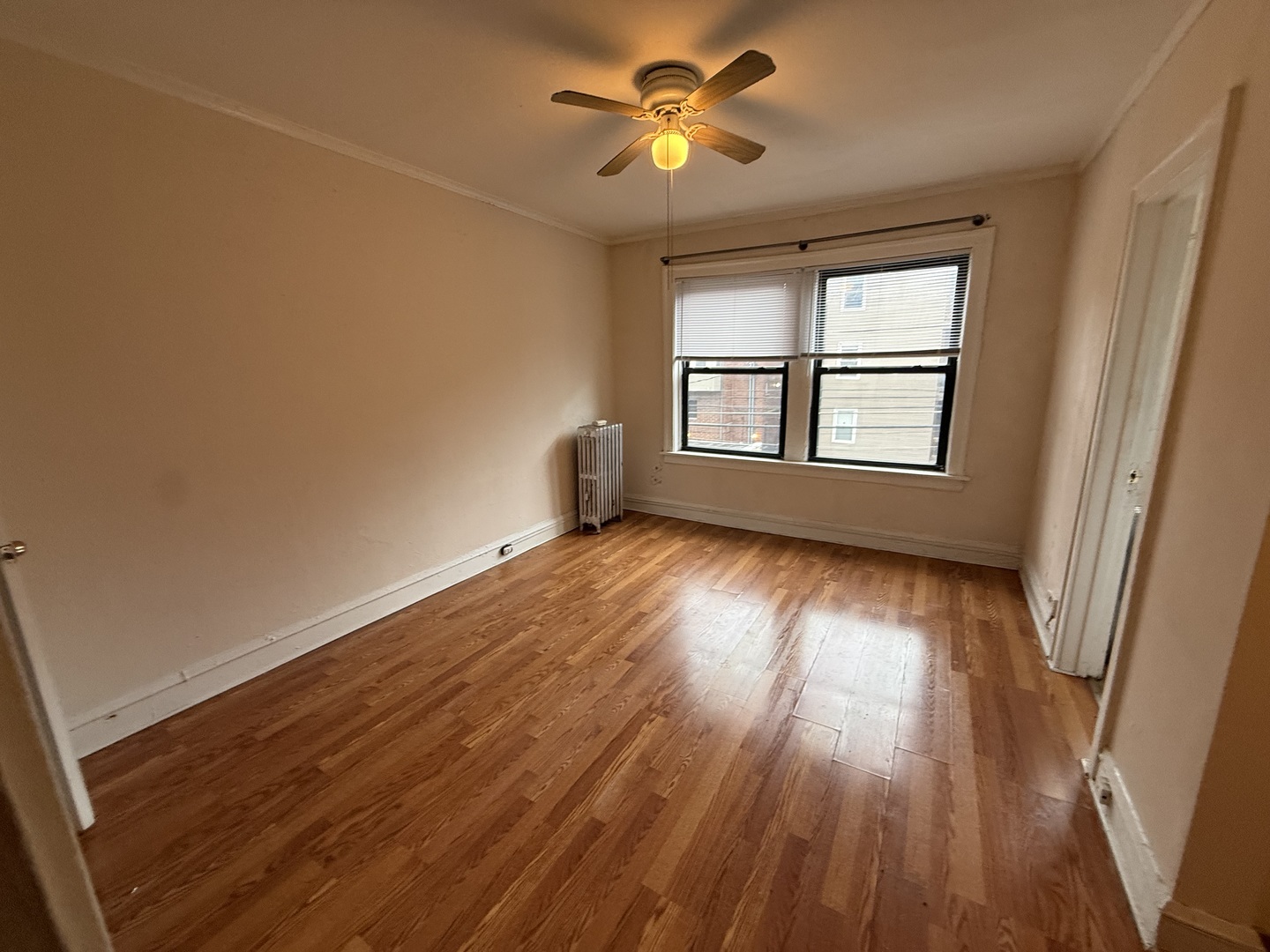 1135 W Lunt Avenue 309