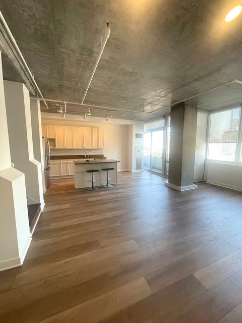 Tiny photo for 737 W Washington Boulevard #1003, Chicago, IL 60661 (MLS # 12615225)